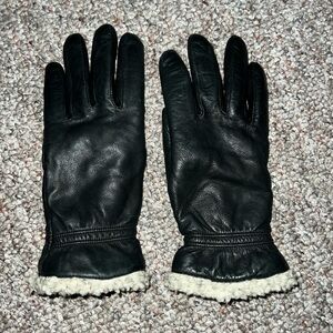 Preston & York lined black butter soft gloves MED​